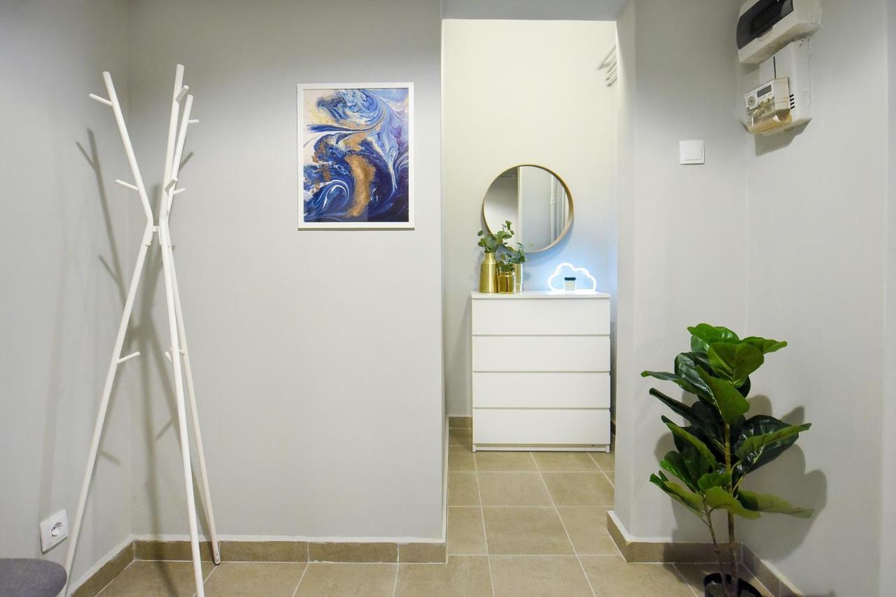 Urban Adventure For Two Apartment Bucharest Exterior photo